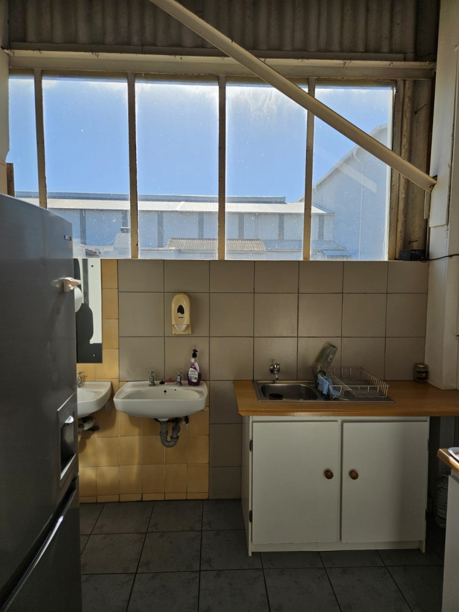 To Let Commercial Property for Rent in Brackenfell Central Western Cape